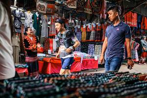 BIB: 
                            <button type="button" onclick="openModal(25553020)" class="btn btn-primary btn-sm float-right btn-popup" data-toggle="modal" data-target=".modal-high-quality">
                        <i class="fas fa-shopping-cart"></i> Add to Cart
                    </button>
                                            <button type="button" onclick="isThisMe(25553020, true)" class="btn btn-success btn-sm float-right btn-popup btn-isme hidden" data-toggle="tooltip" data-placement="bottom" title="นี่คือรูปของคุณใช่ไหม คลิกที่นี่เพื่อเอาเข้าอัลบั้ม">
                        <i class="fas fa-plus"></i> Add to album
                    </button>
                    <button type="button" onclick="isThisMe(25553020, false)" class="btn btn-warning btn-sm float-right btn-popup btn-isnotme hidden">
                        <i class="fas fa-ban"></i> Remove from album
                    </button>